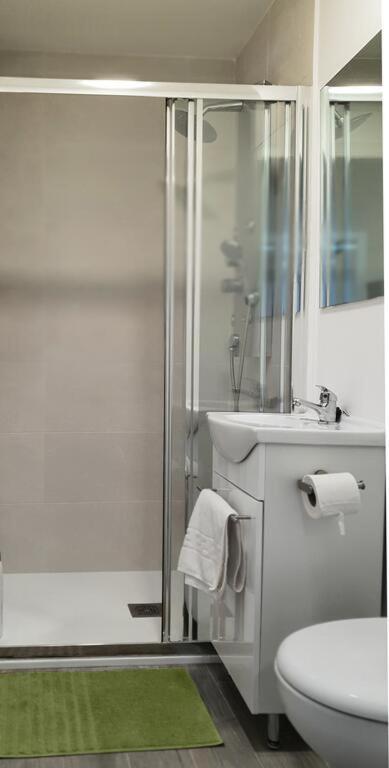 Apartamento De 2020 A Estrenar En Pleno Centro1B Algeciras Eksteriør bilde